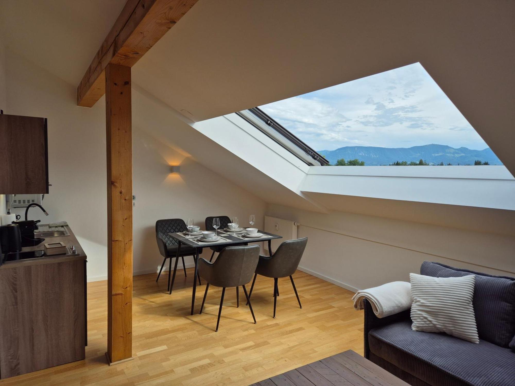 Ferienwohnungen Am Simssee Mit Alpenblick, Gutshof Alpenblick Stephanskirchen エクステリア 写真